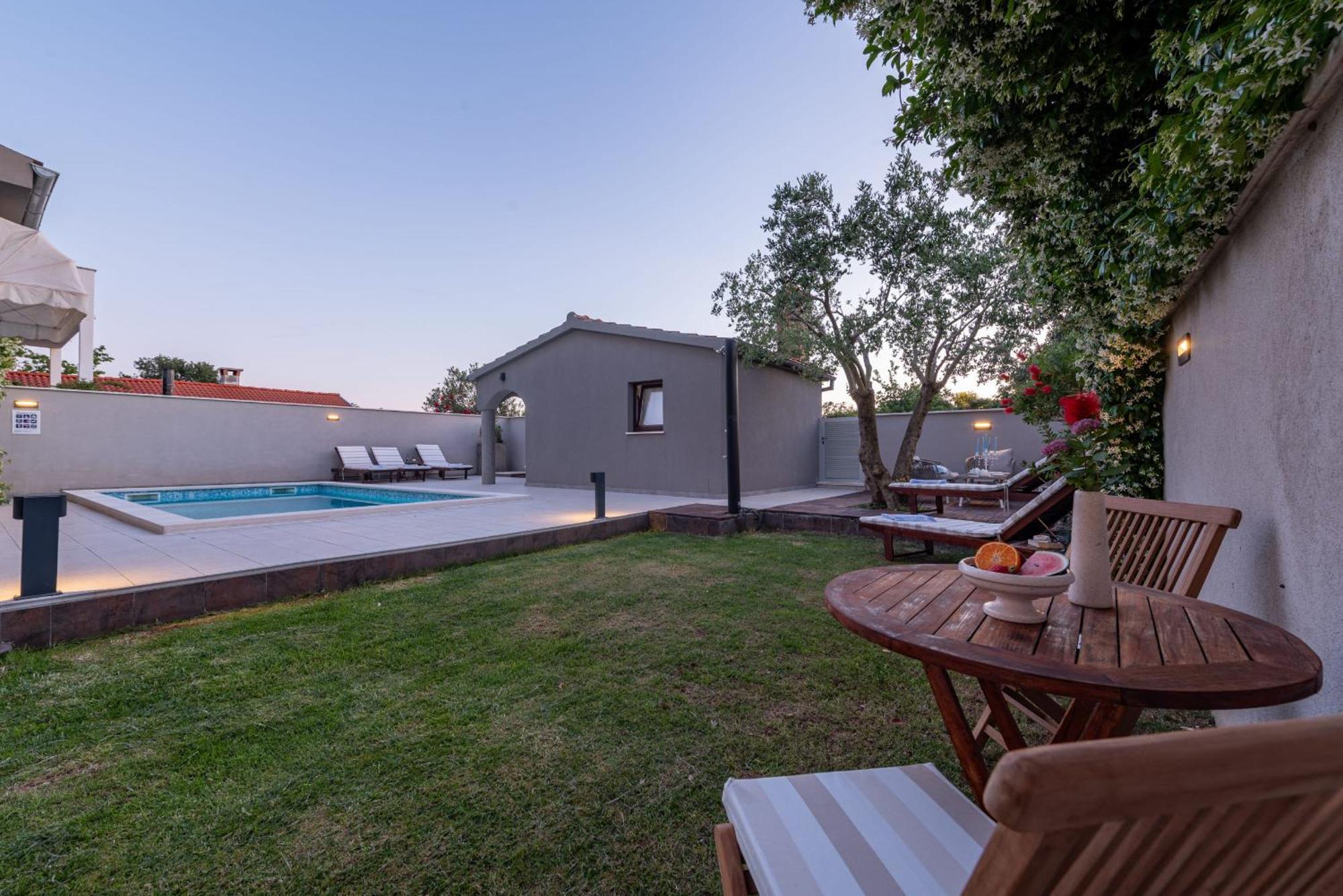 Villa Antea Zadarvillas Exteriör bild